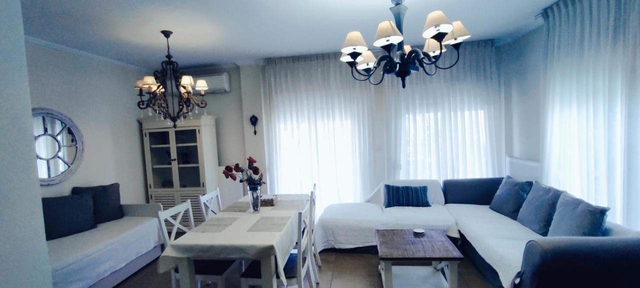 Ferienwohnung Persefoni 's hause 1 Nea Kallikrateia Exterior foto