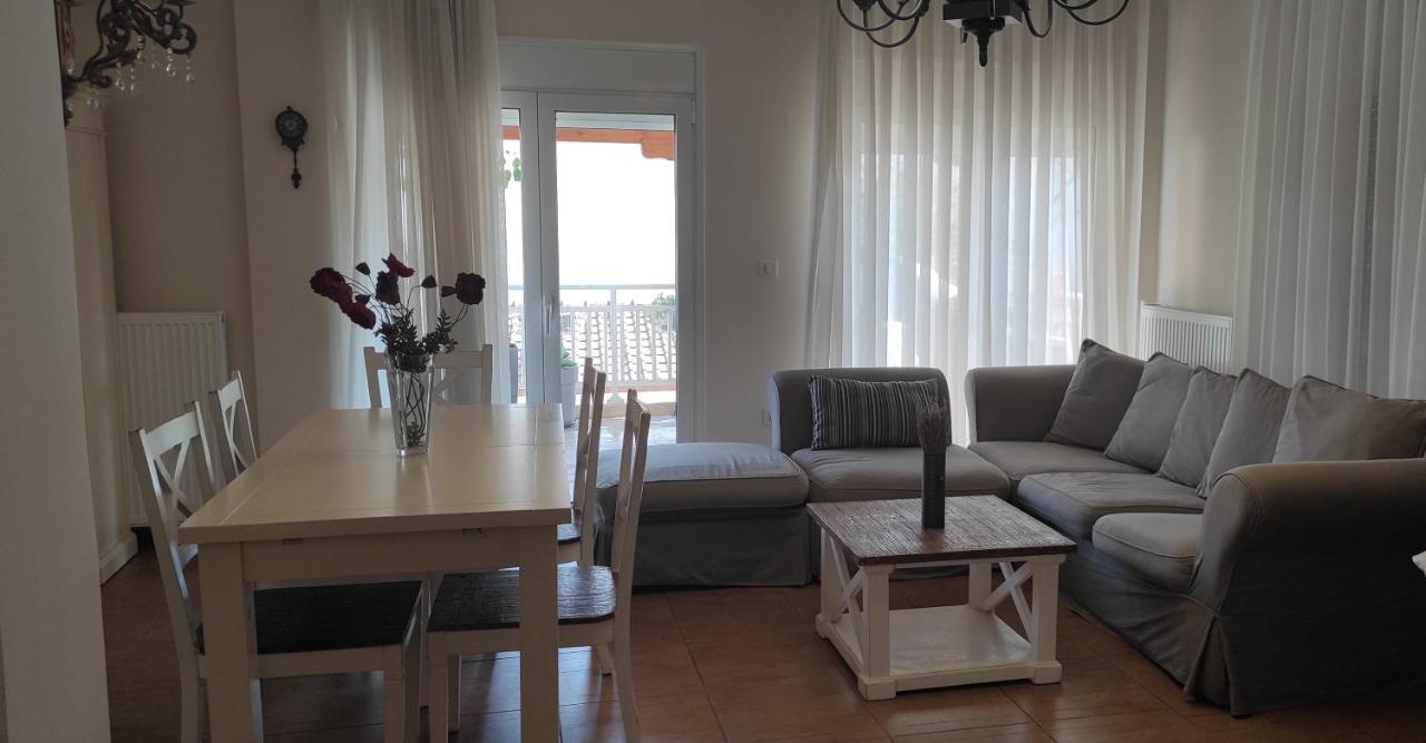 Ferienwohnung Persefoni 's hause 1 Nea Kallikrateia Exterior foto
