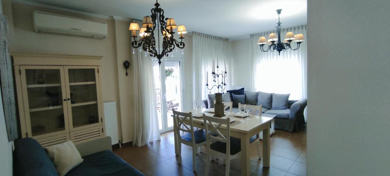 Ferienwohnung Persefoni 's hause 1 Nea Kallikrateia Exterior foto